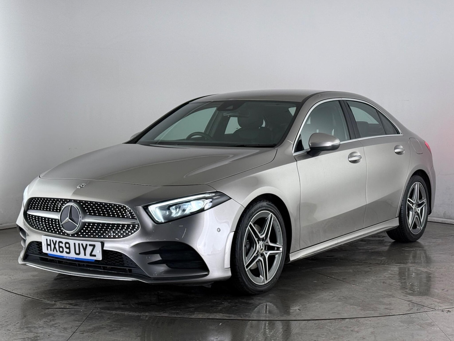 Used Mercedes-Benz A-Class 2019 for sale - 77259827: Photo 2