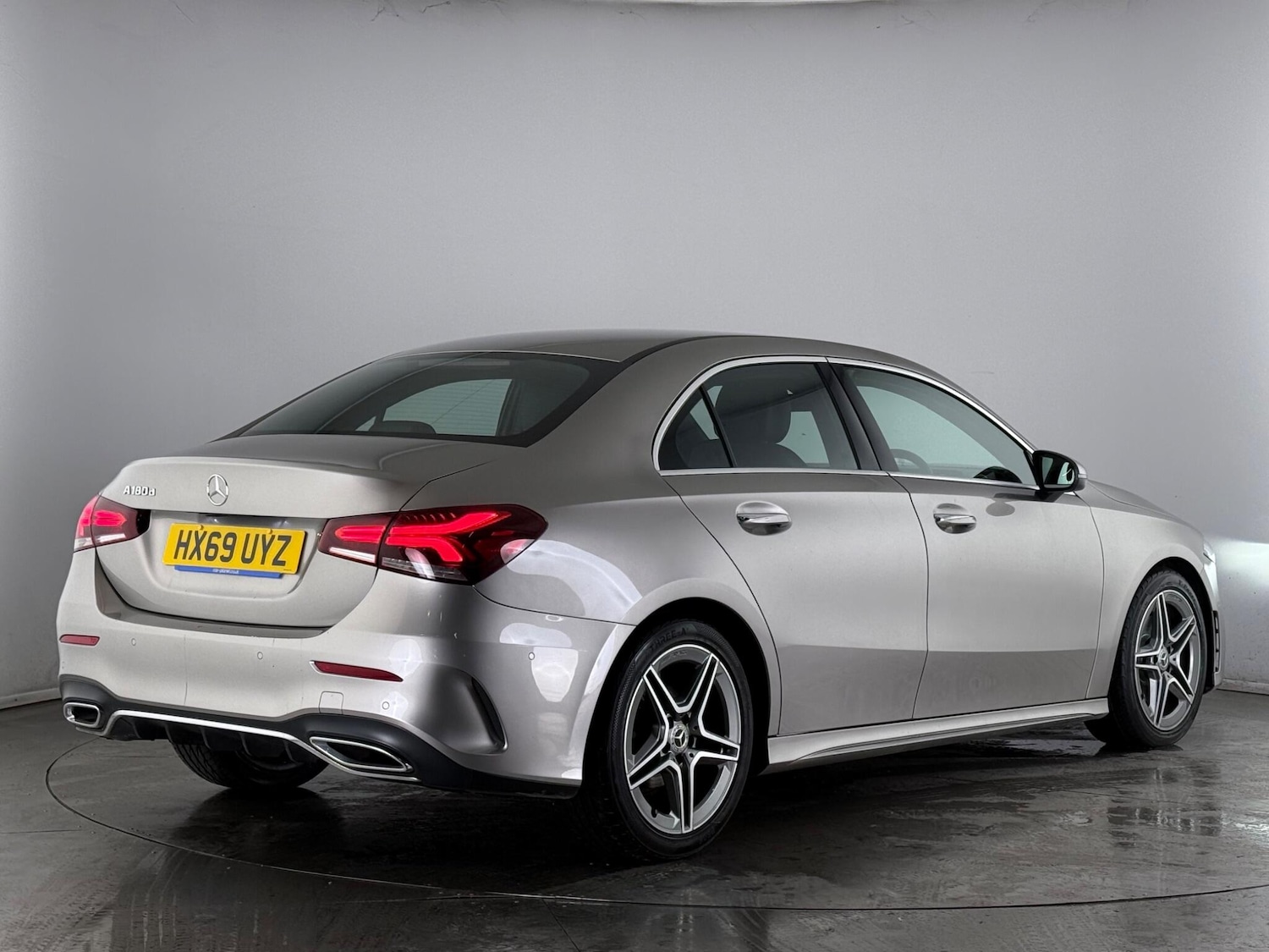 Used Mercedes-Benz A-Class 2019 for sale - 77259827: Photo 3