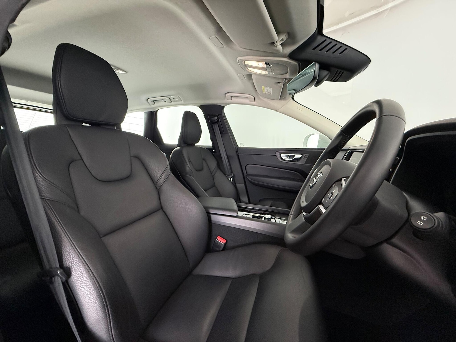 Used Volvo XC60 2022 for sale - 77183080: Photo 12