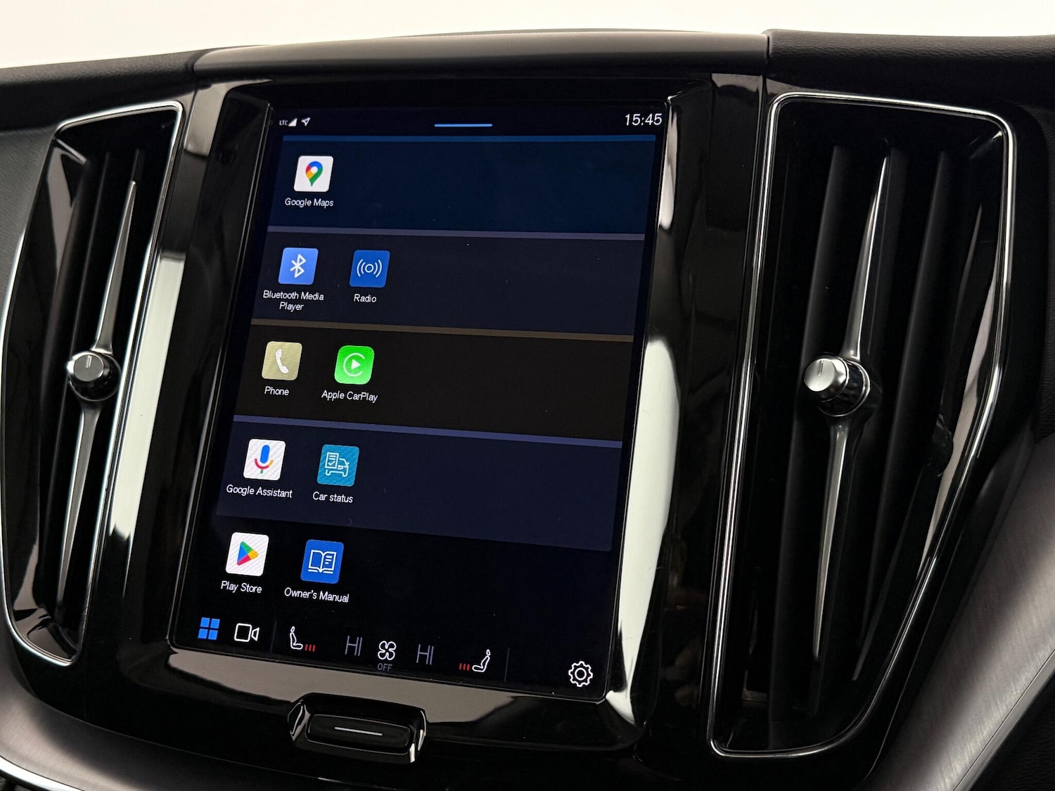 Used Volvo XC60 2022 for sale - 77183080: Photo 25