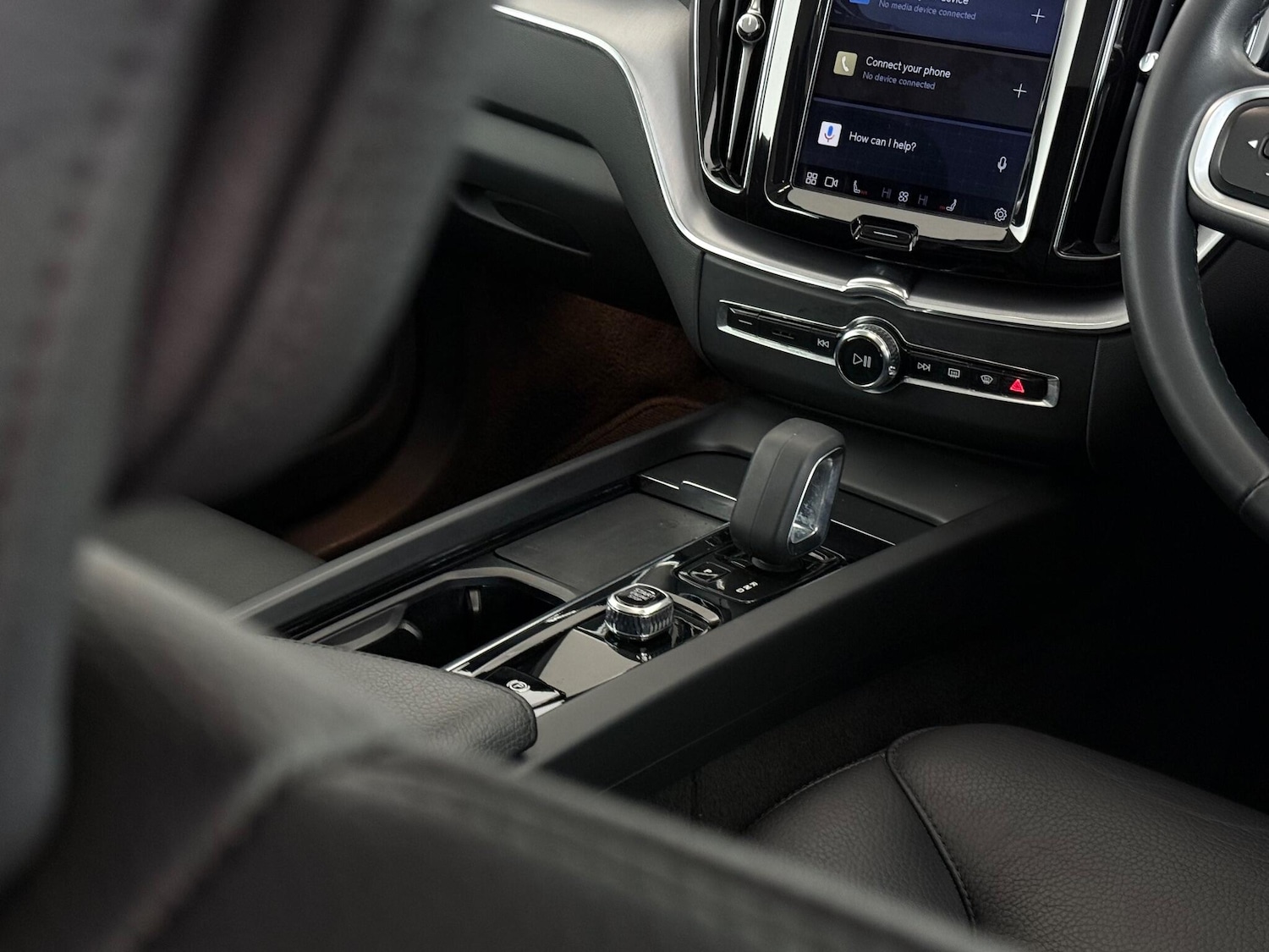 Used Volvo XC60 2022 for sale - 77183080: Photo 33