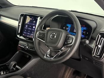 Used Volvo XC40 2022 for sale - 79767601: Photo