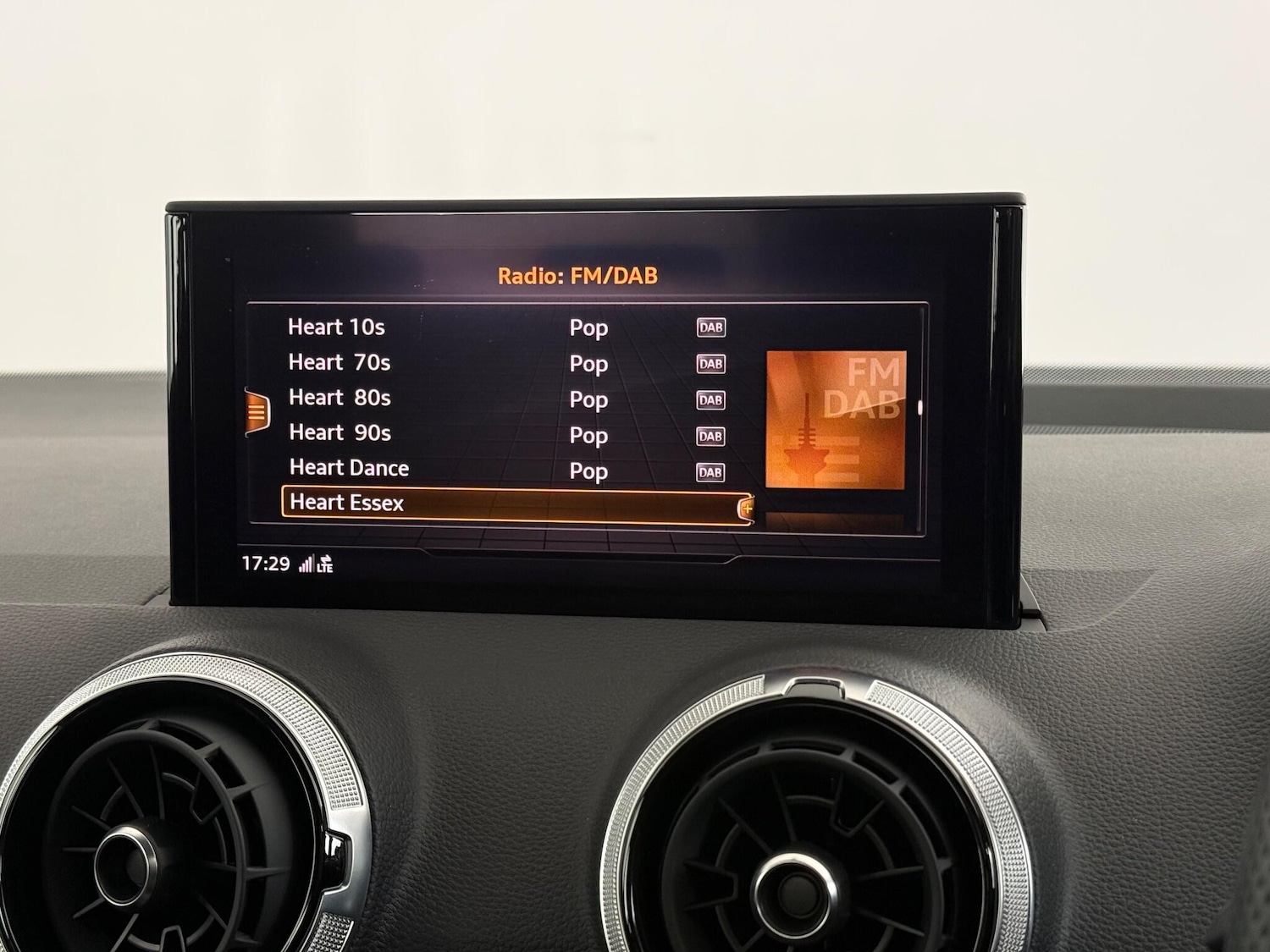 Used Audi Q2 2022 for sale - 77371820: Photo 24