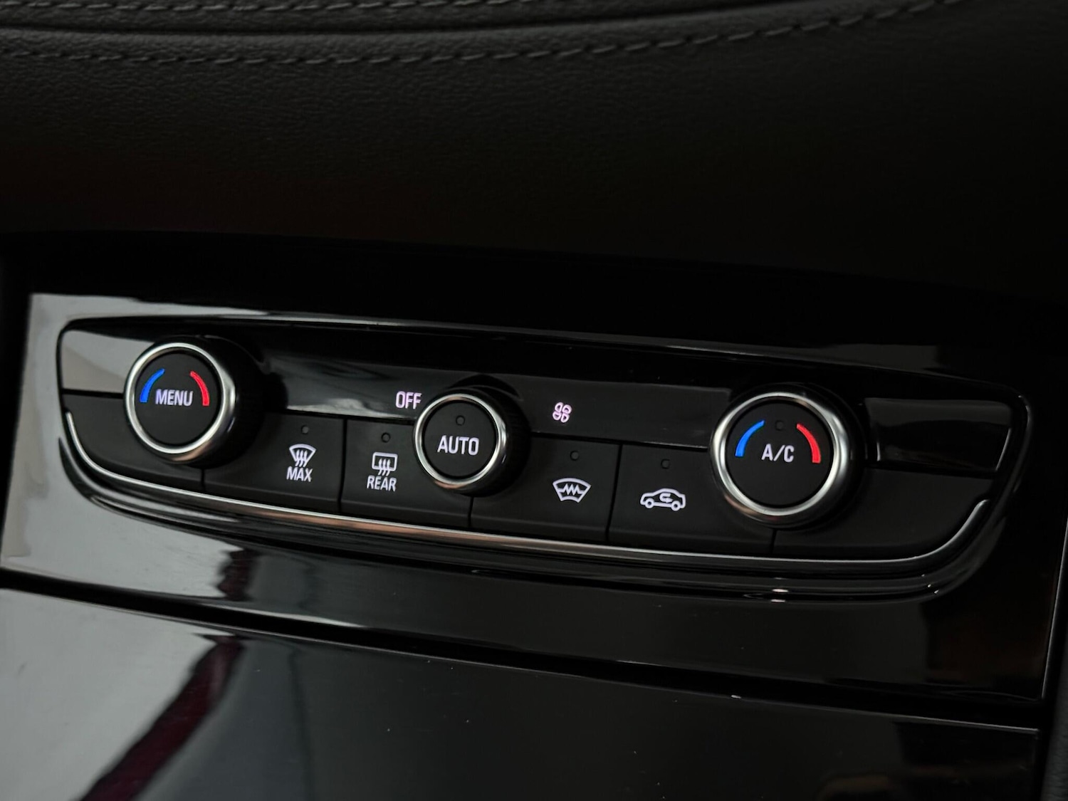 Used Vauxhall Grandland X 2019 for sale - 78144168: Photo 31