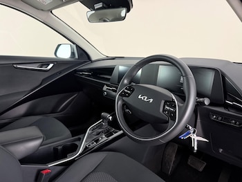 Used Kia Niro 2023 for sale - 78867134: Photo