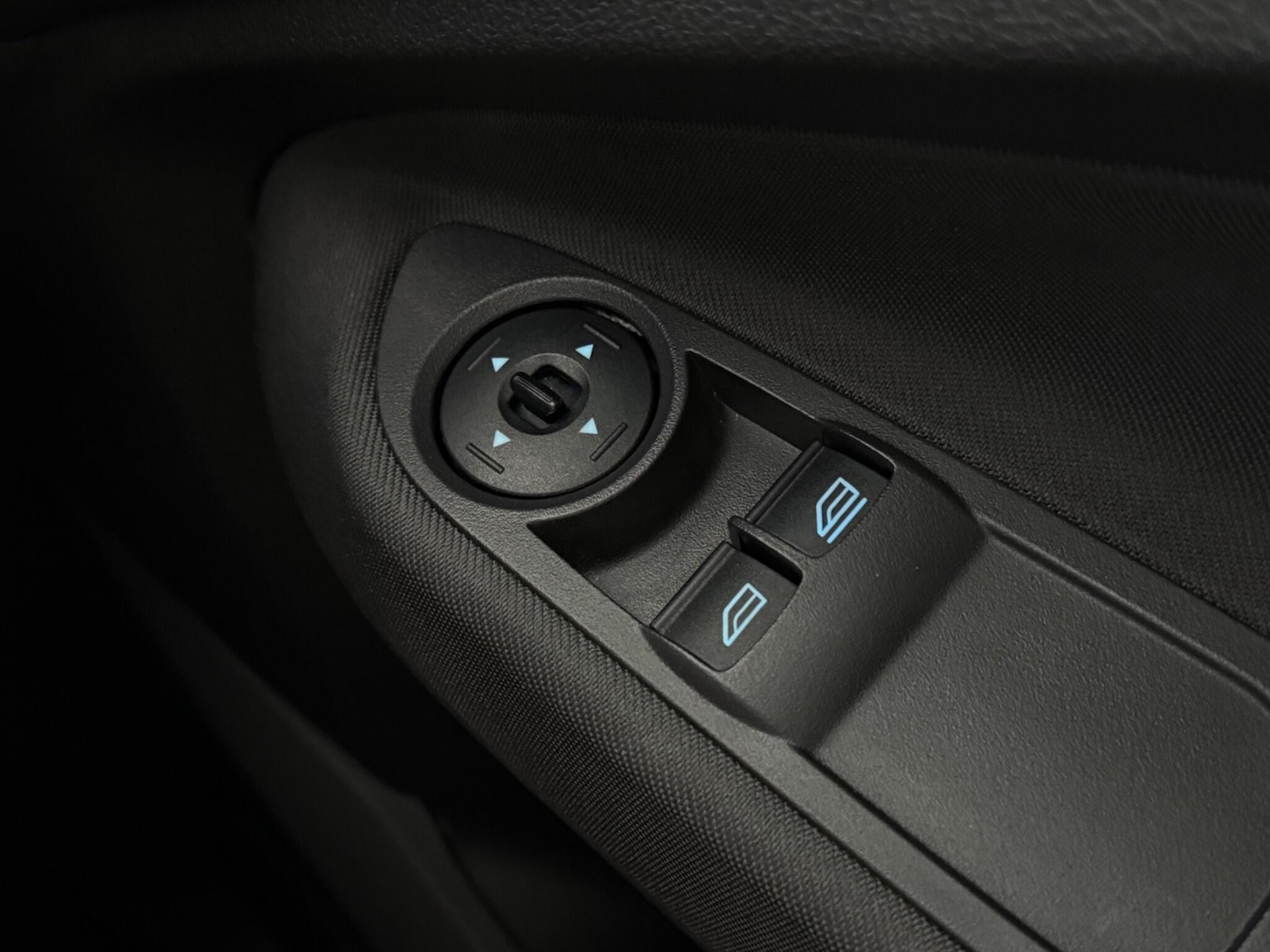 Used Ford C-Max 2016 for sale - 76467423: Photo 25