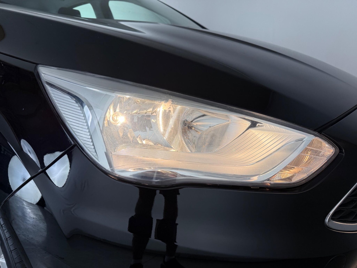 Used Ford C-Max 2016 for sale - 76467423: Photo 8