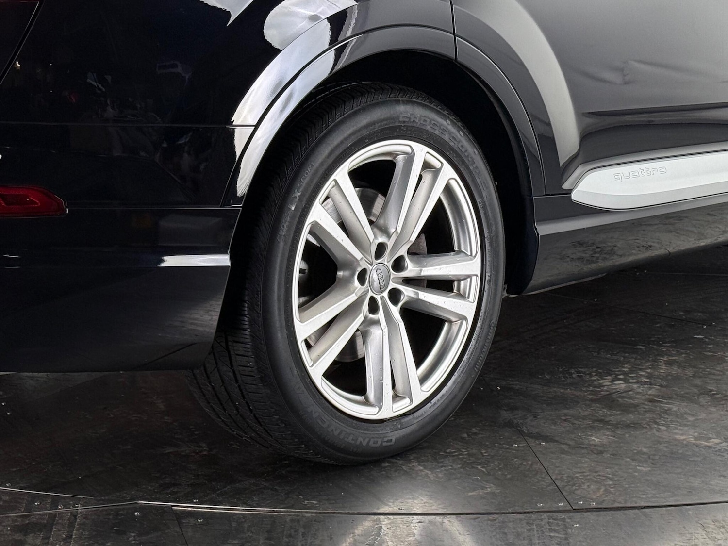 Used Audi Q7 2018 for sale - 77243094: Photo 8