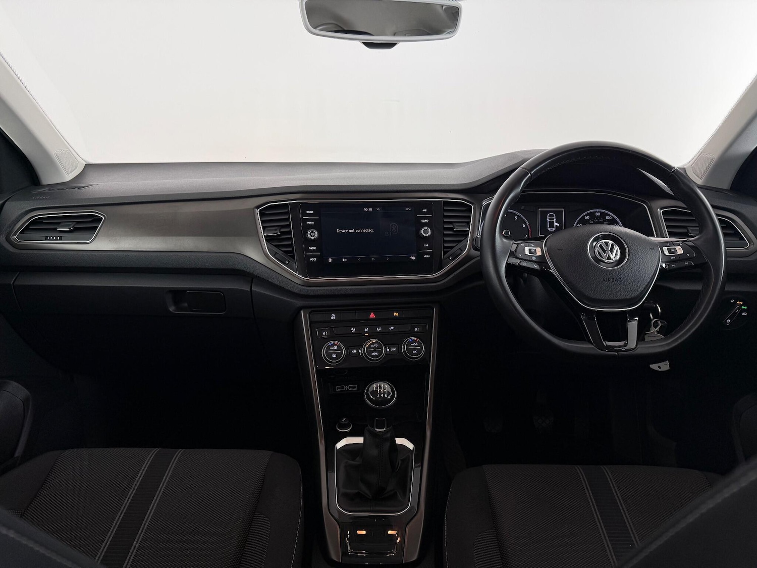 Used Volkswagen T-Roc 2018 for sale - 76467395: Photo 21