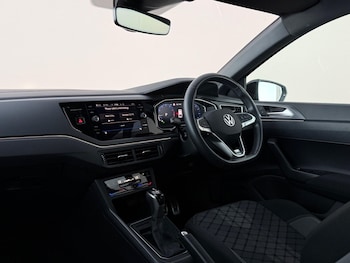 Used Volkswagen Polo 2023 for sale - 79602422: Photo