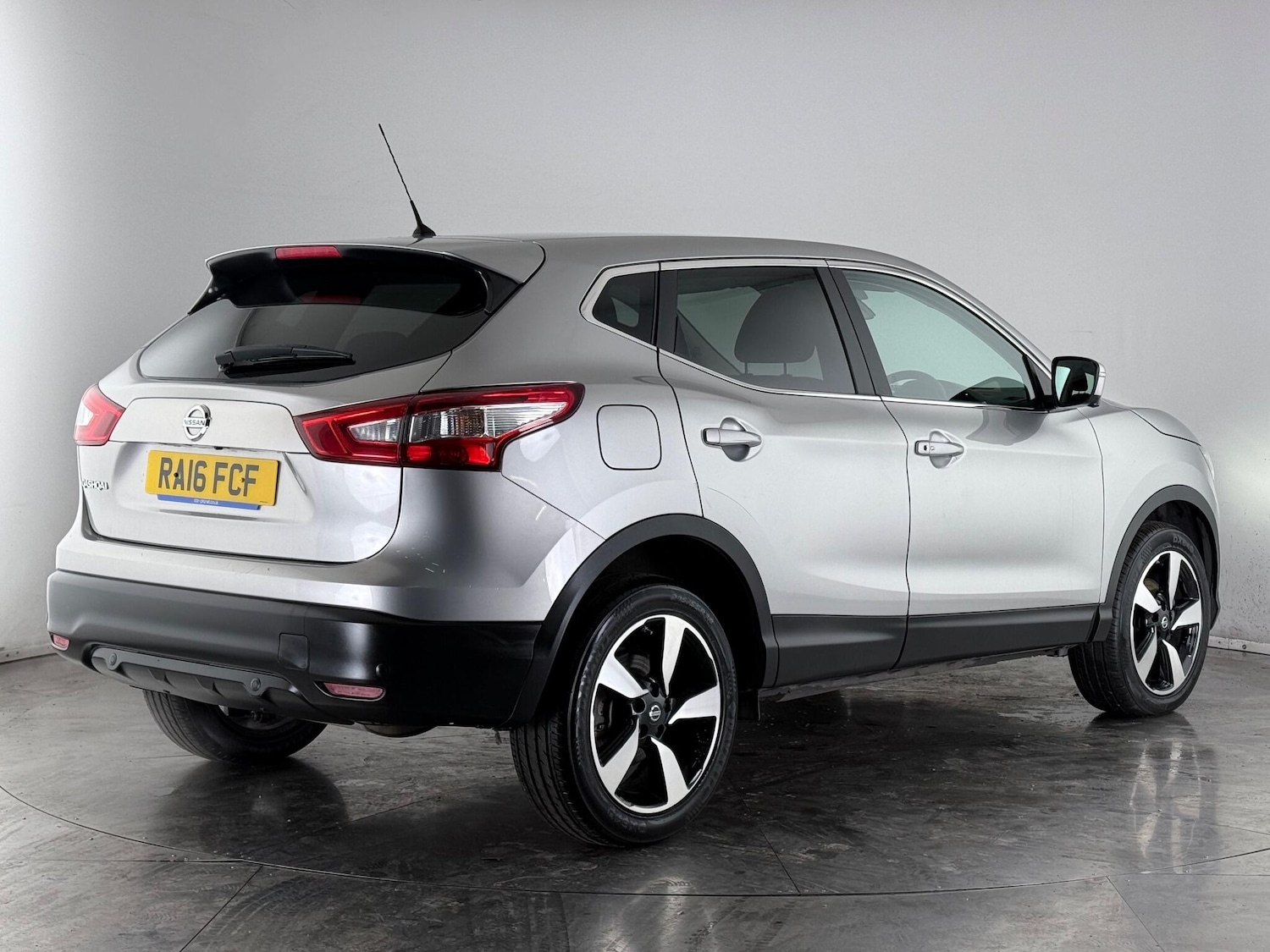 Used Nissan Qashqai 2016 for sale - 77260196: Photo 4
