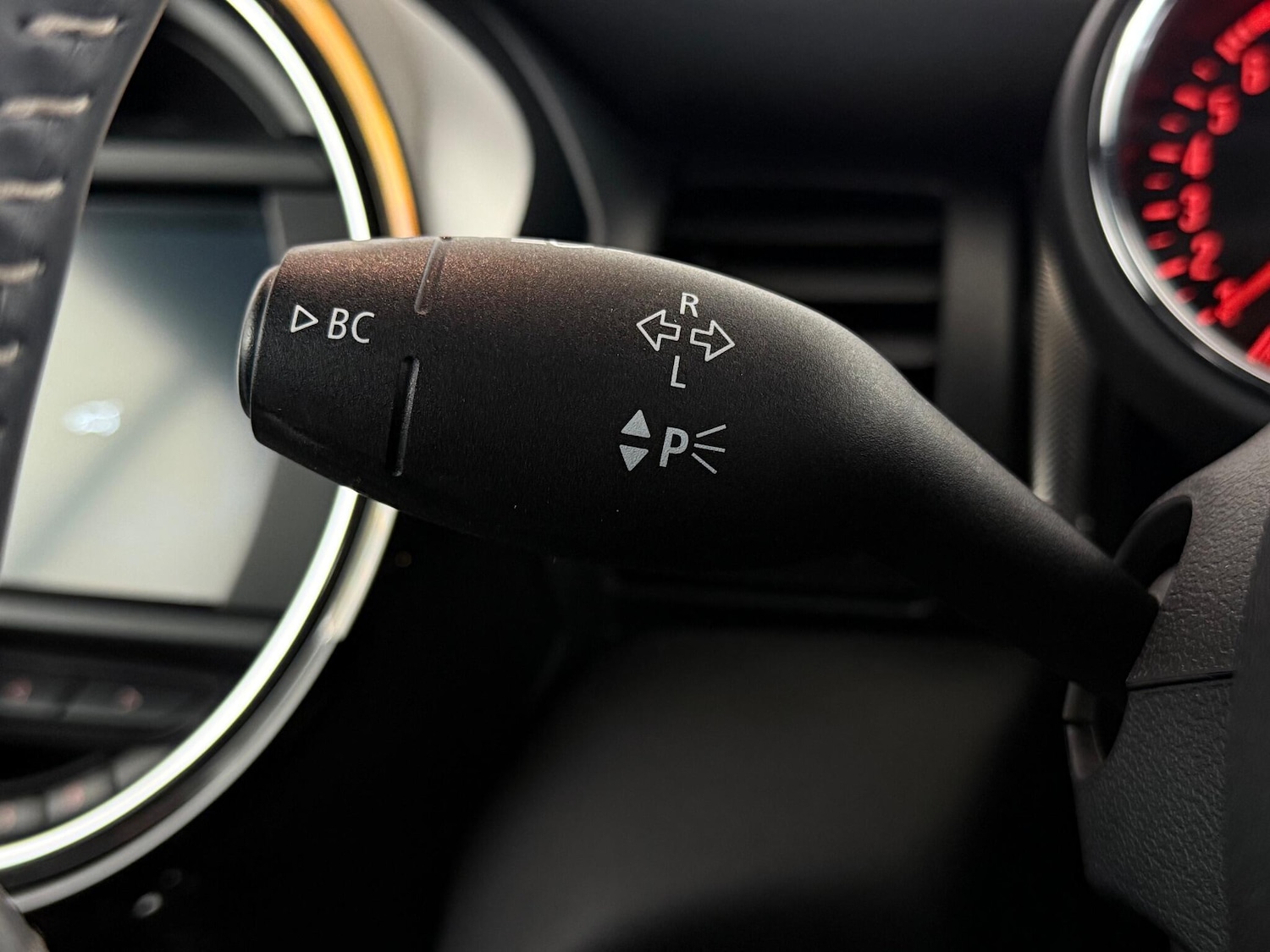 Used MINI Convertible 2019 for sale - 77854389: Photo 25