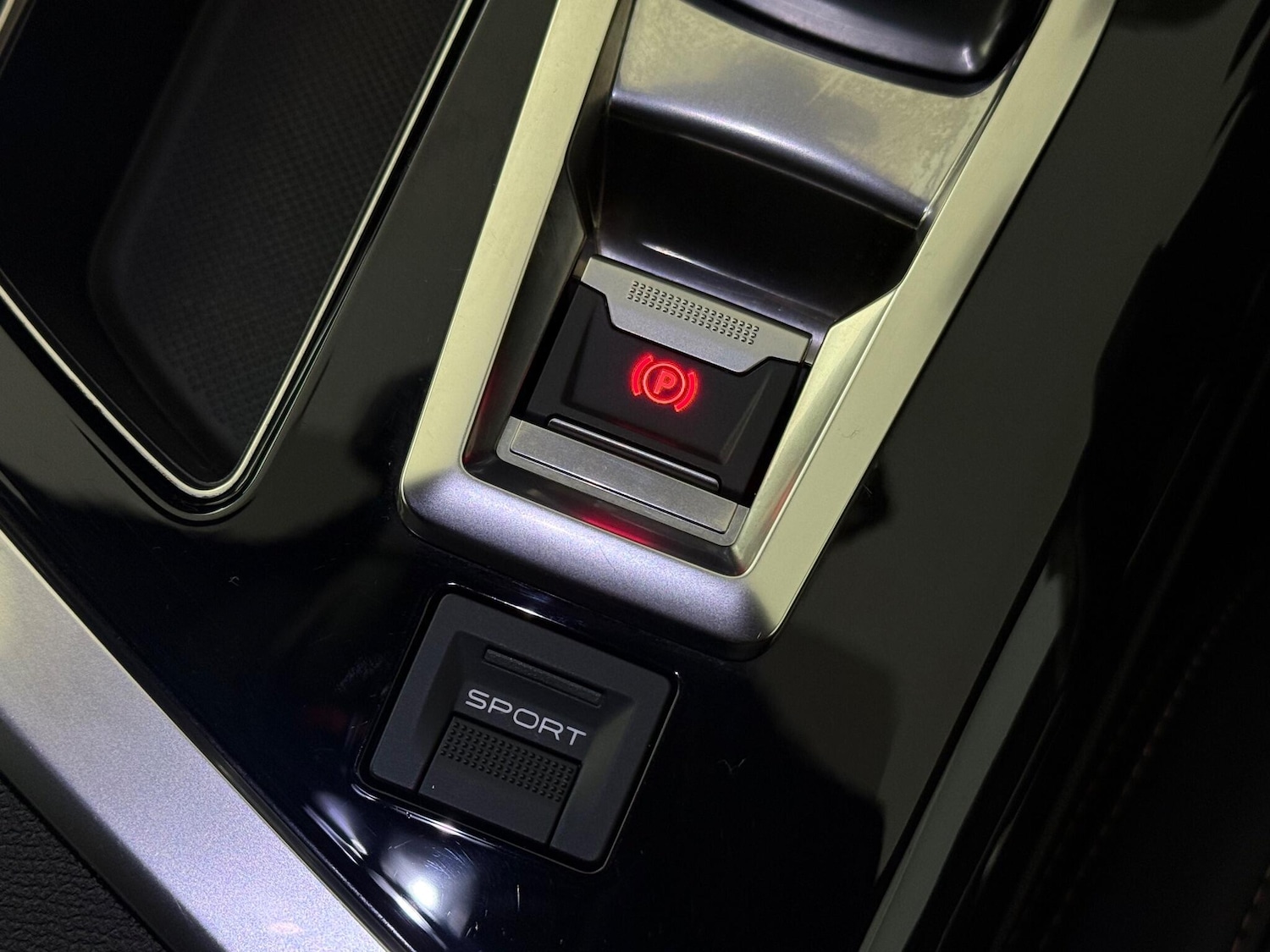 Used Peugeot 5008 2019 for sale - 77182929: Photo 29