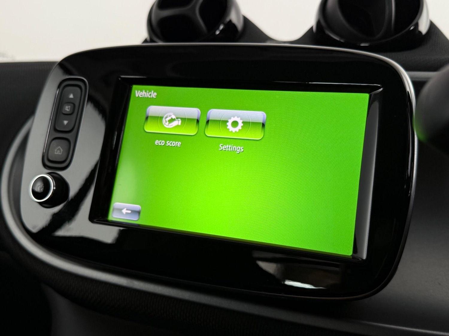 Used smart fortwo 2017 for sale - 77260308: Photo 25