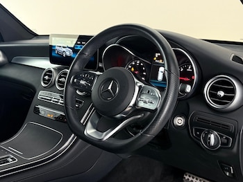 Used Mercedes-Benz GLC 2020 for sale - 78890233: Photo