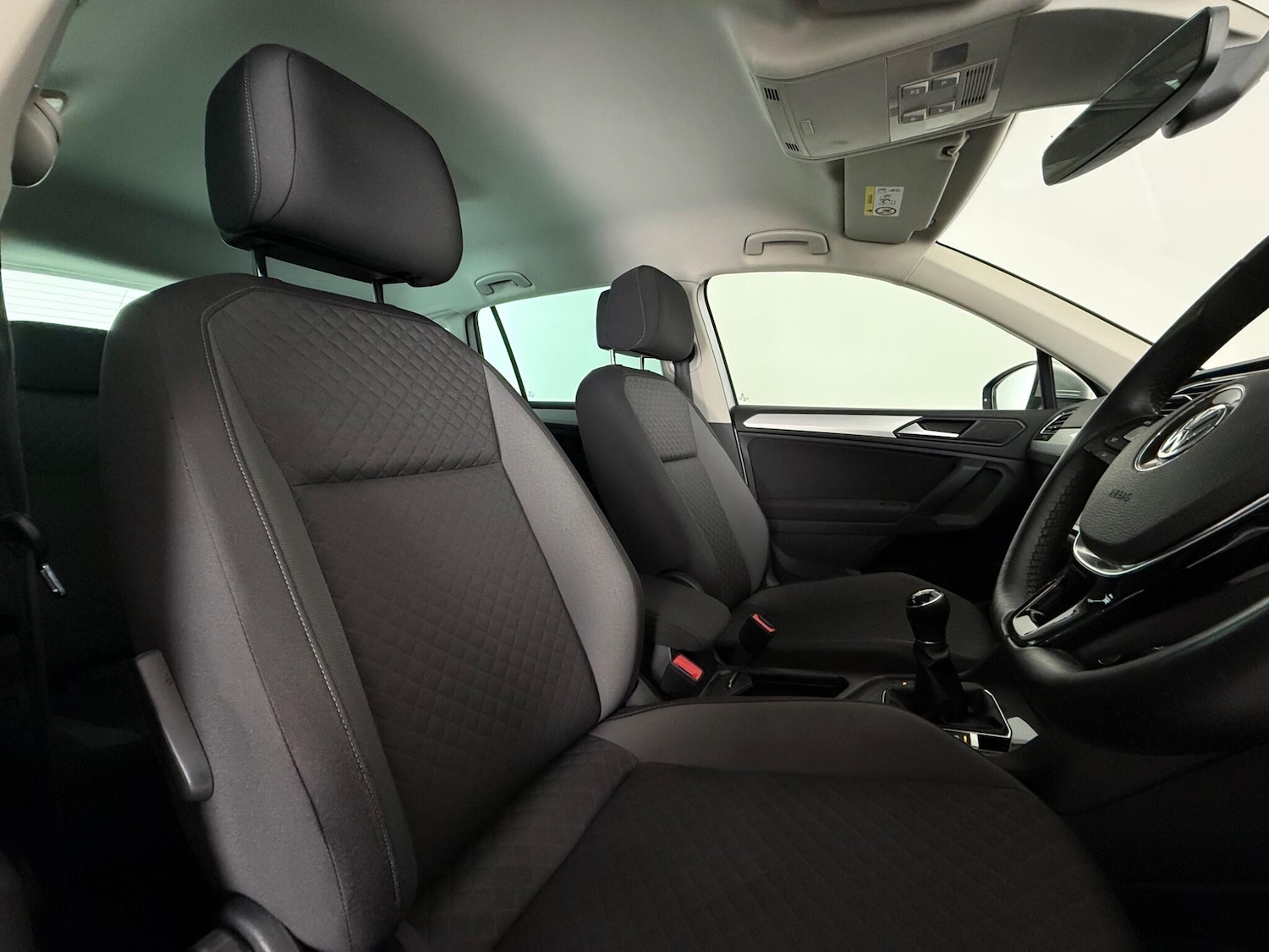 Used Volkswagen Tiguan 2019 for sale - 77659184: Photo 11