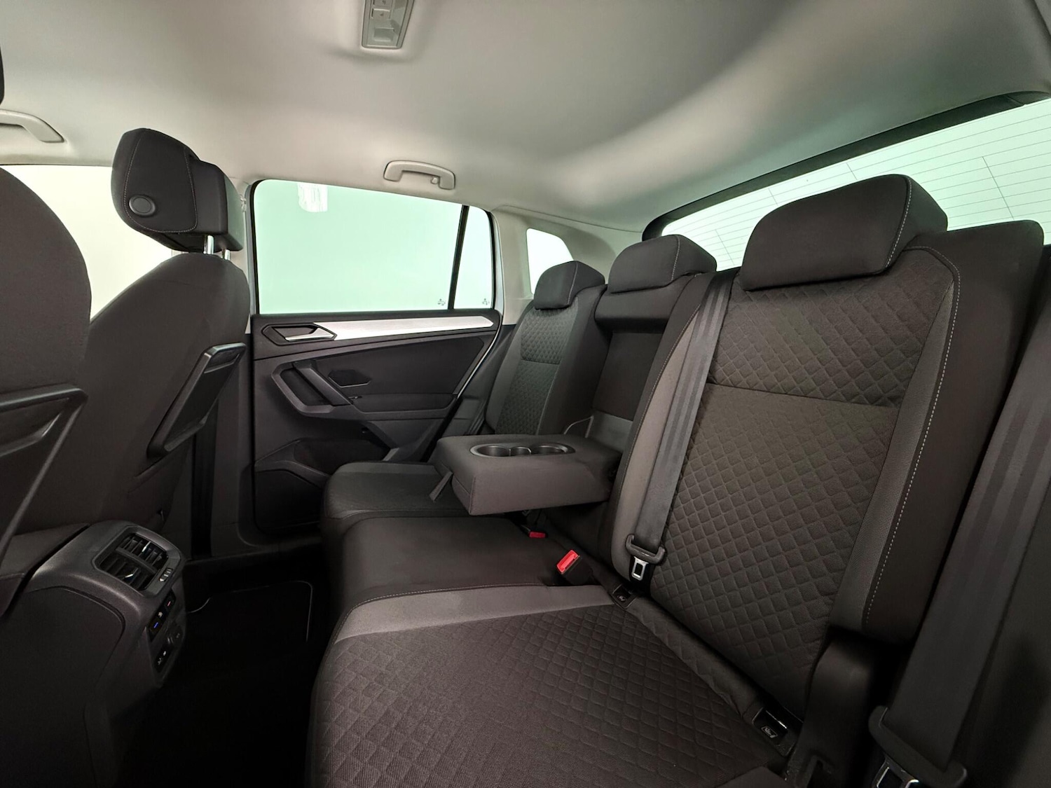 Used Volkswagen Tiguan 2019 for sale - 77659184: Photo 14