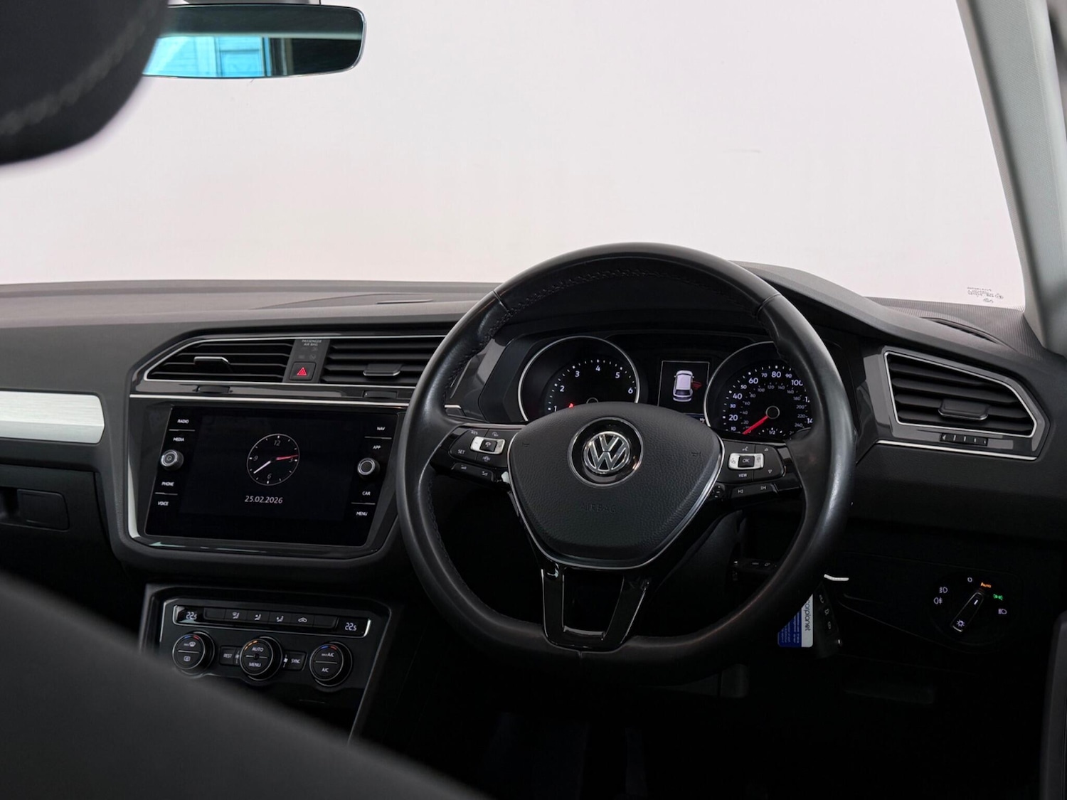 Used Volkswagen Tiguan 2019 for sale - 77659184: Photo 16