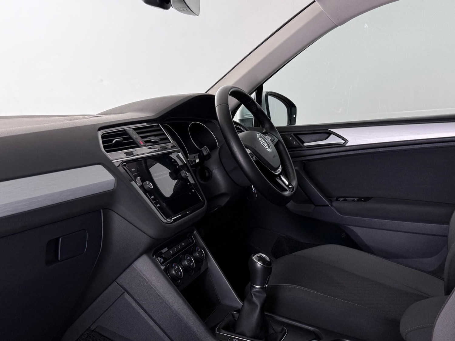 Used Volkswagen Tiguan 2019 for sale - 77659184: Photo 17