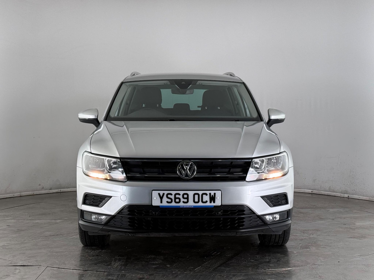 Used Volkswagen Tiguan 2019 for sale - 77659184: Photo 2