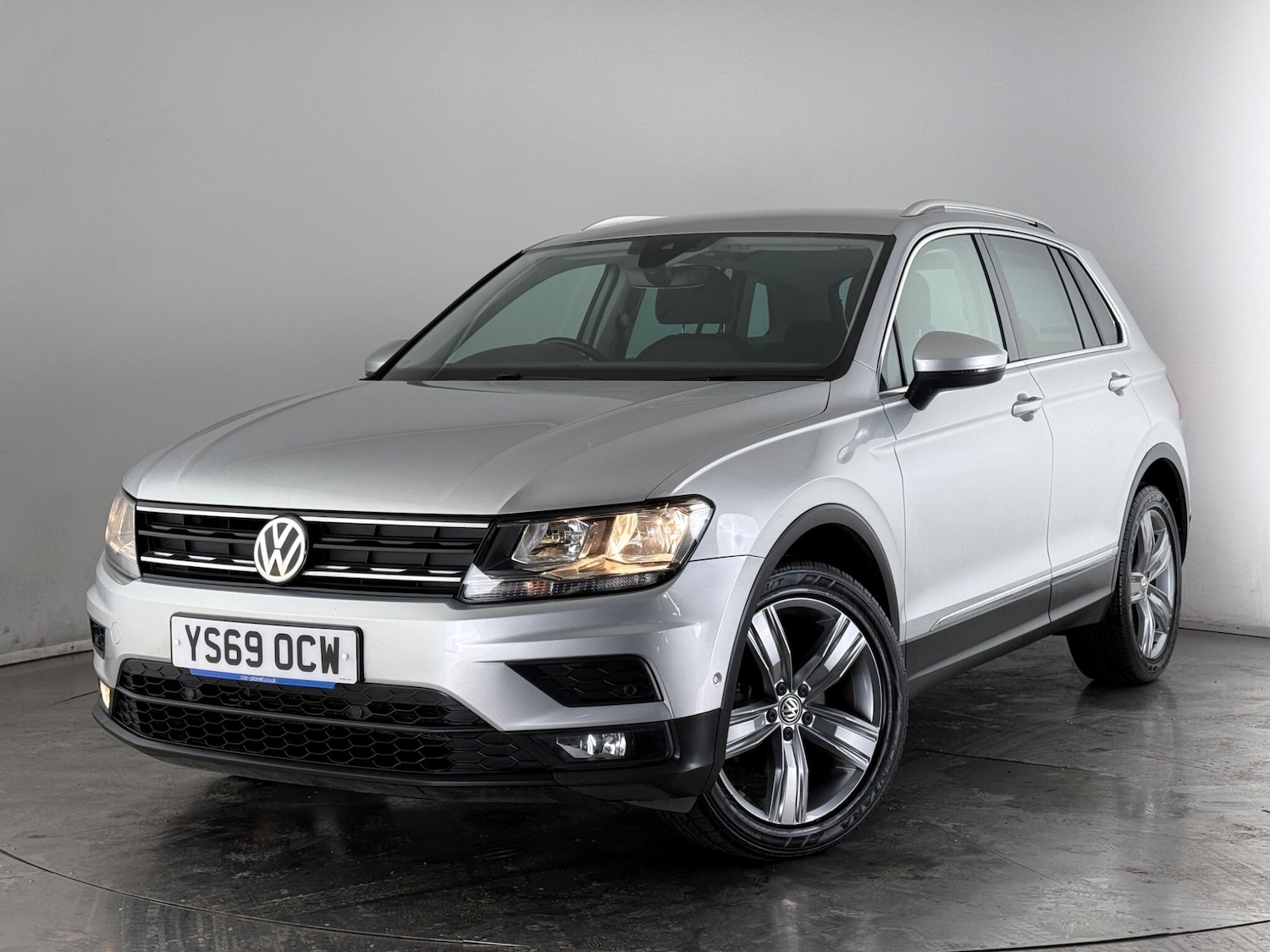 Used Volkswagen Tiguan 2019 for sale - 77659184: Photo 40