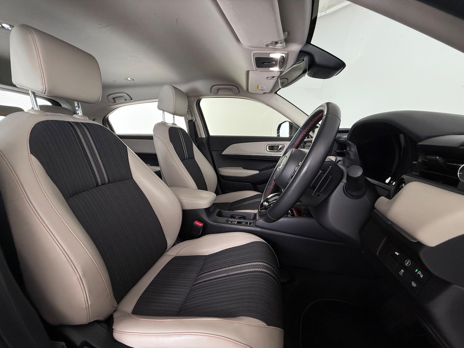 Used Honda HR-V 2022 for sale - 77216802: Photo 13