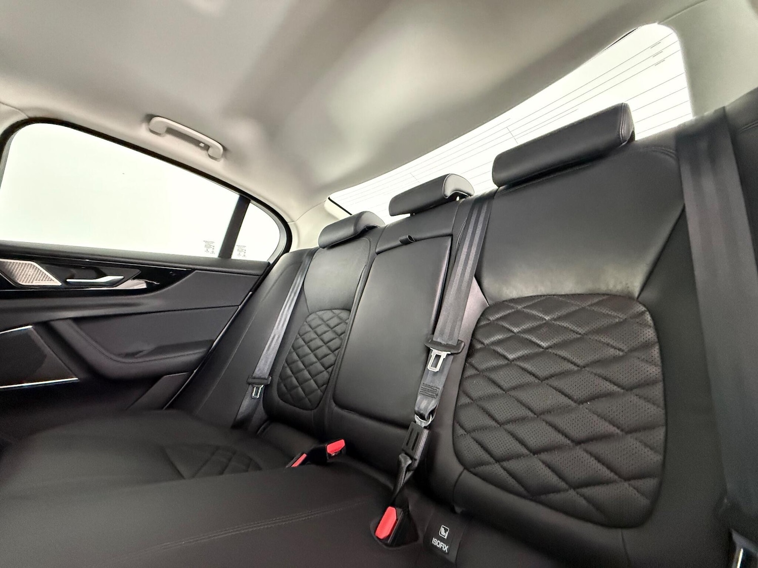 Used Jaguar XE 2019 for sale - 76467290: Photo 21