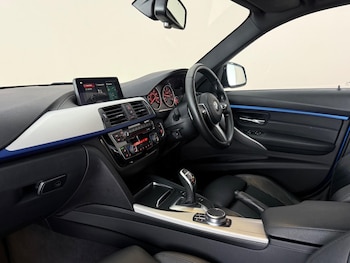 Used BMW 3 Series 2018 for sale - 79034622: Photo