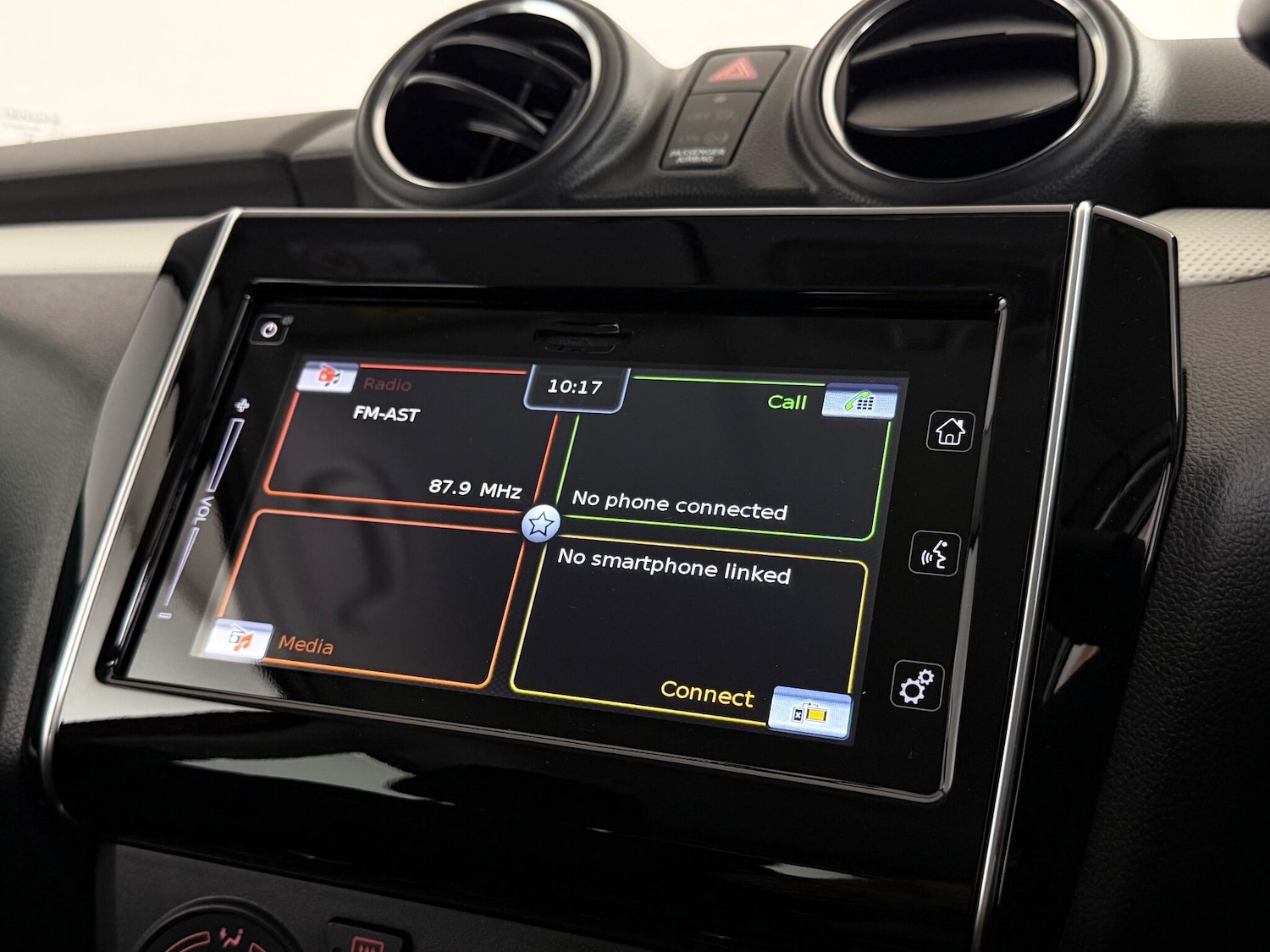 Used Suzuki Swift 2023 for sale - 77243282: Photo 24