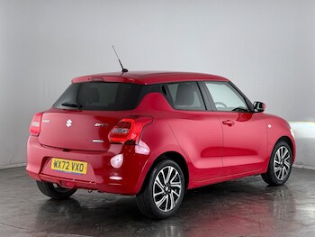 Used Suzuki Swift 2023 for sale - 77243282: Photo