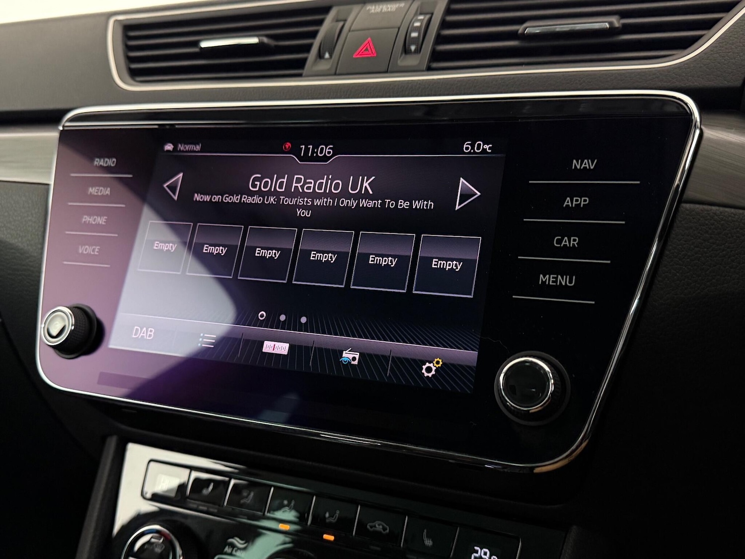 Used Skoda Superb 2020 for sale - 77222218: Photo 27