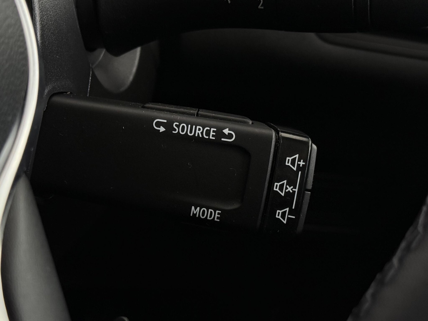 Used Renault Captur 2021 for sale - 77182507: Photo 25