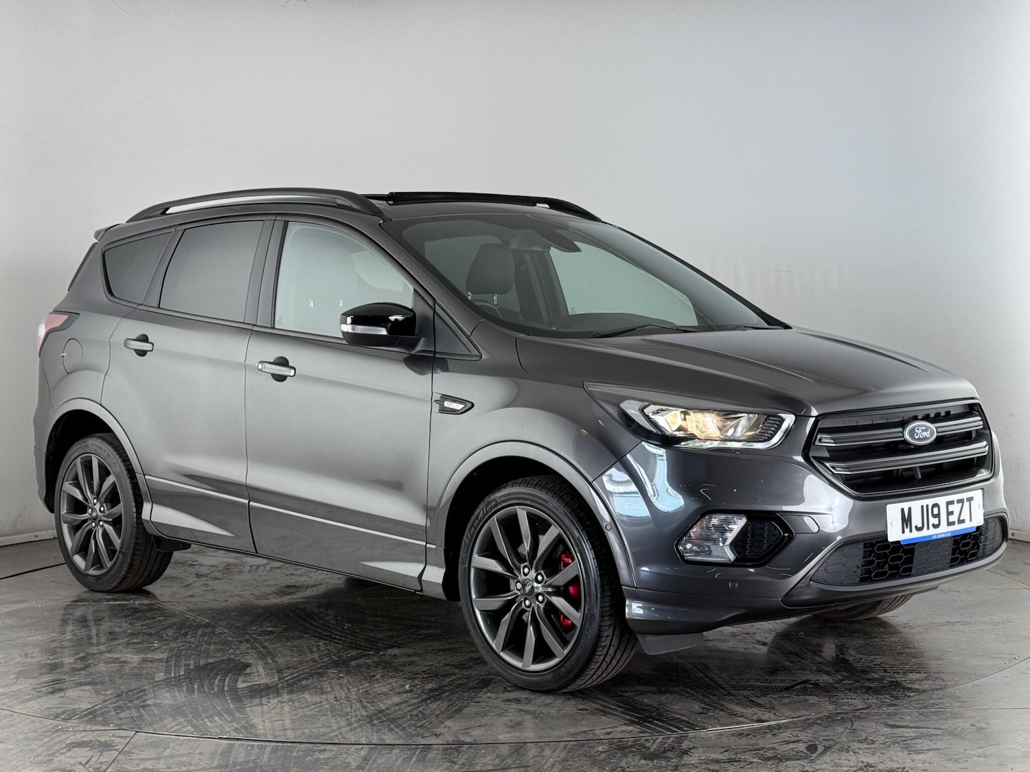 Used Ford Kuga 2019 for sale - 76472755: Photo 1