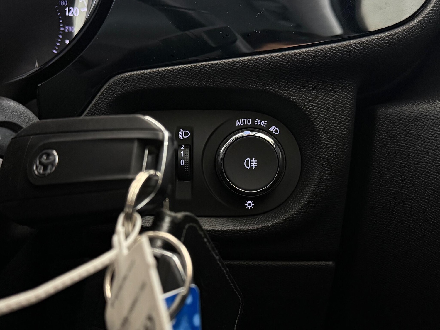 Used Vauxhall Corsa 2021 for sale - 76467317: Photo 26