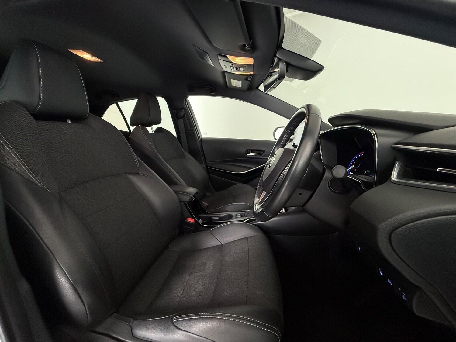 Used Toyota Corolla 2021 for sale - 76608158: Photo 14