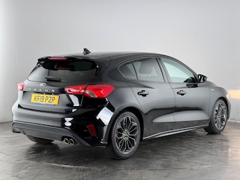 Used Ford Focus 2019 for sale - 77015959: Photo