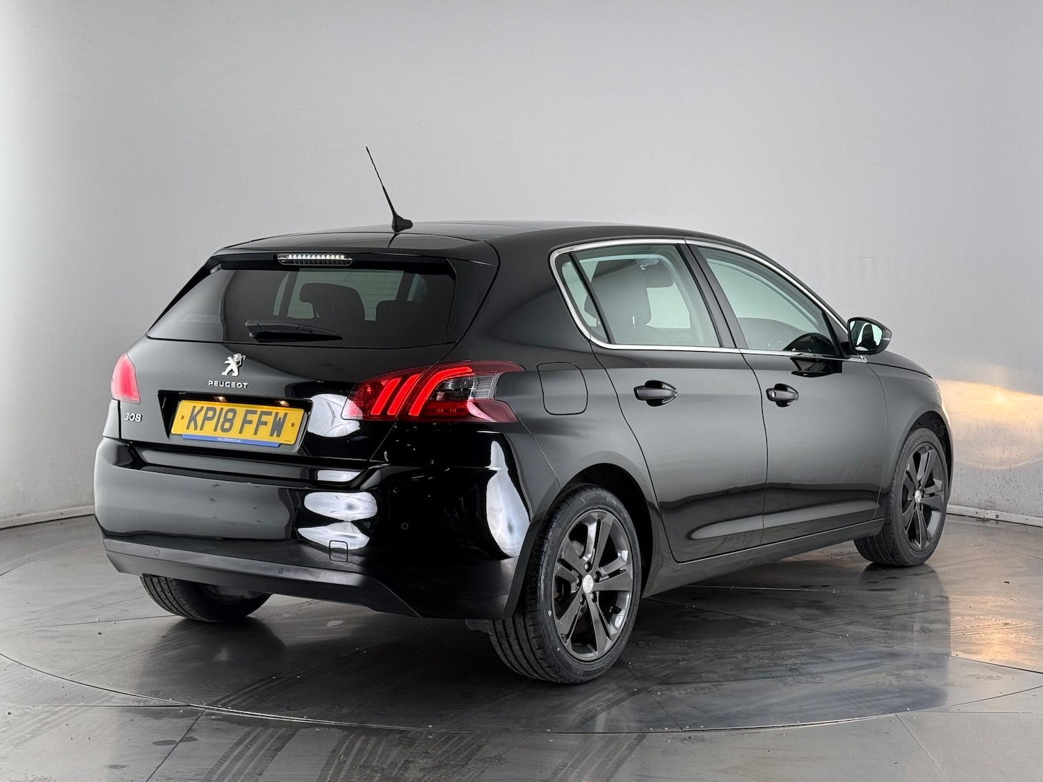 Used Peugeot 308 2018 for sale - 77243688: Photo 6