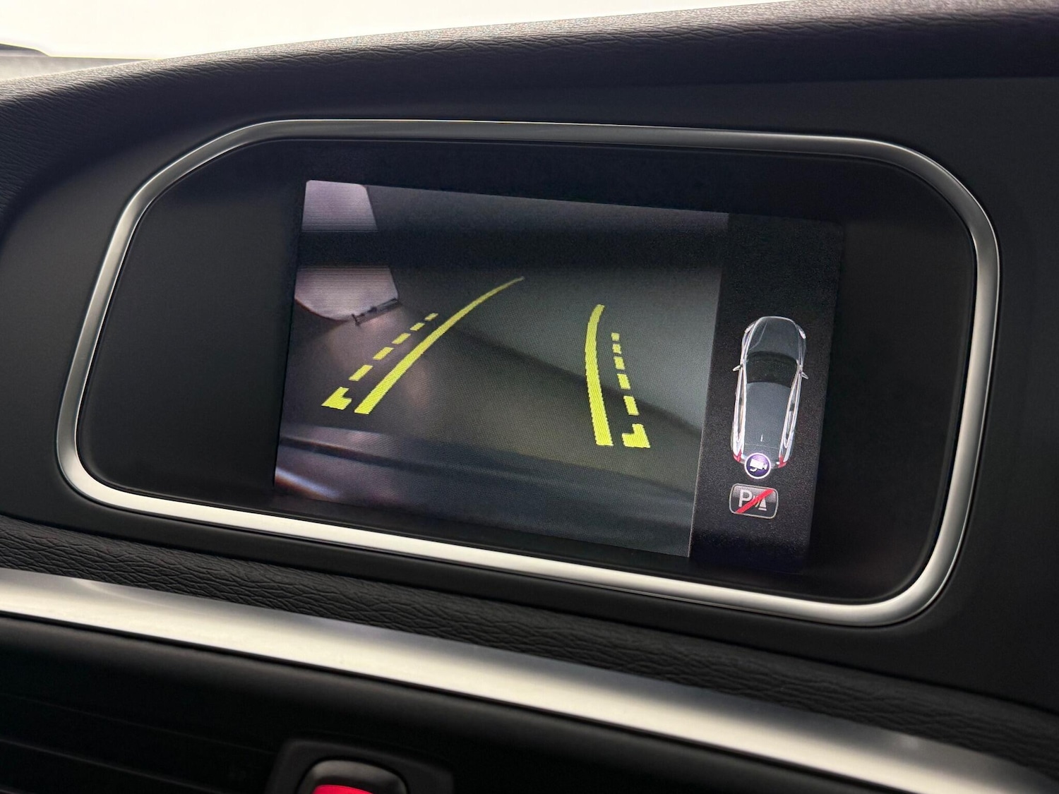 Used Volvo V40 2019 for sale - 77260280: Photo 23