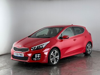 Used Kia Ceed 2018 for sale - 77242901: Photo