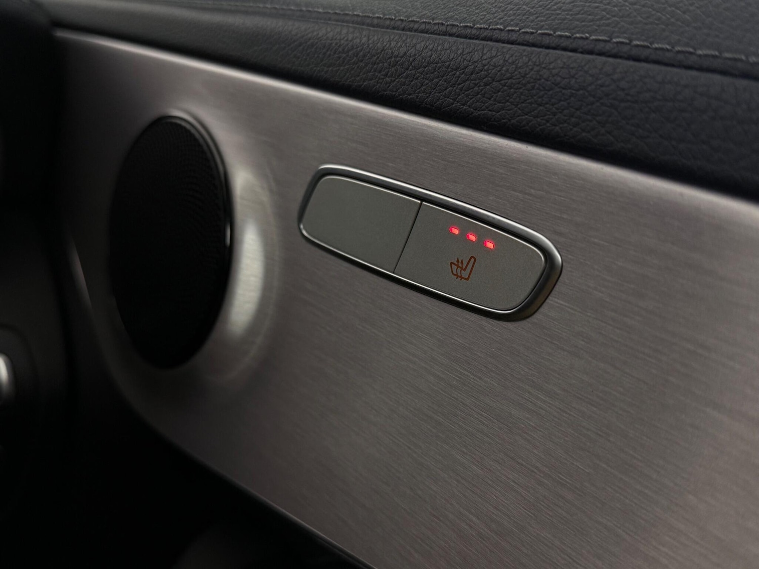 Used Mercedes-Benz C Class 2019 for sale - 77182677: Photo 13