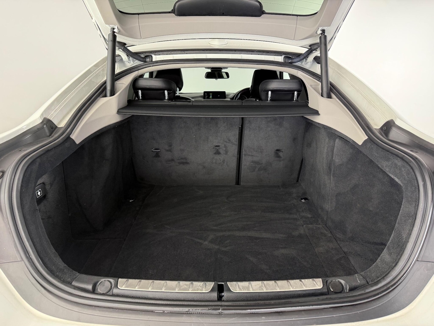 Used BMW 4 Series Gran Coupe 2017 for sale - 76466989: Photo 12