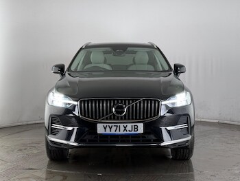Used Volvo XC60 2022 for sale - 77332102: Photo