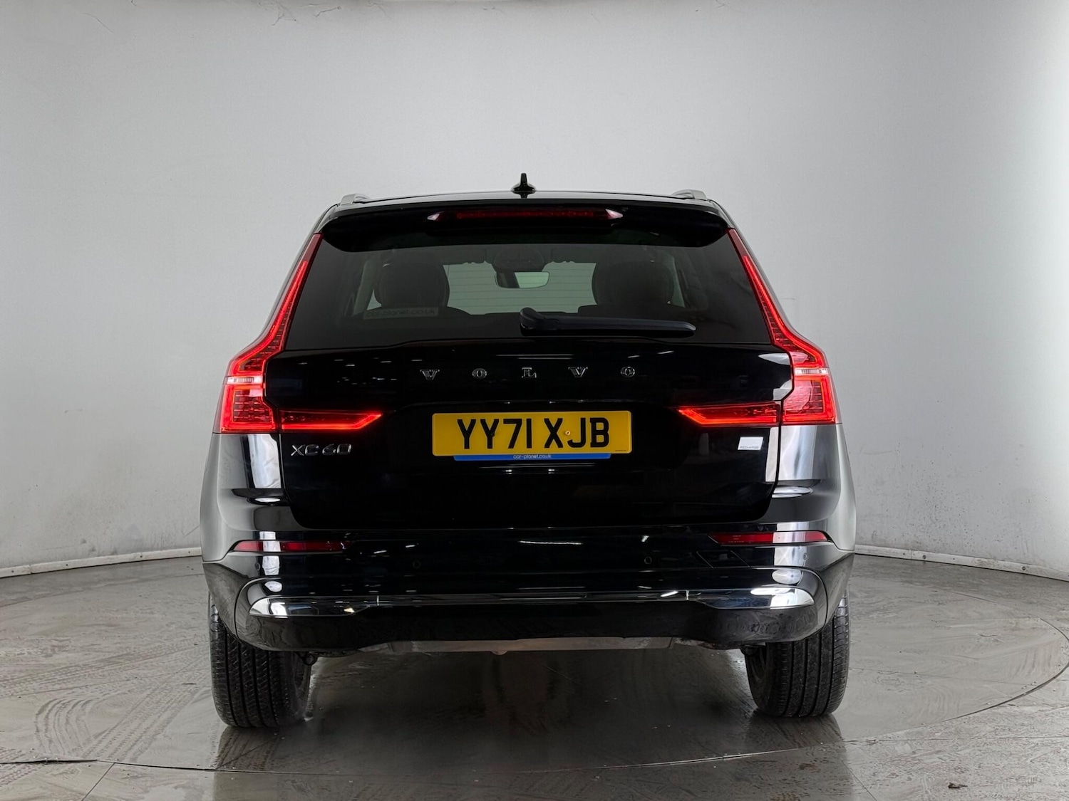 Used Volvo XC60 2022 for sale - 77332102: Photo 5