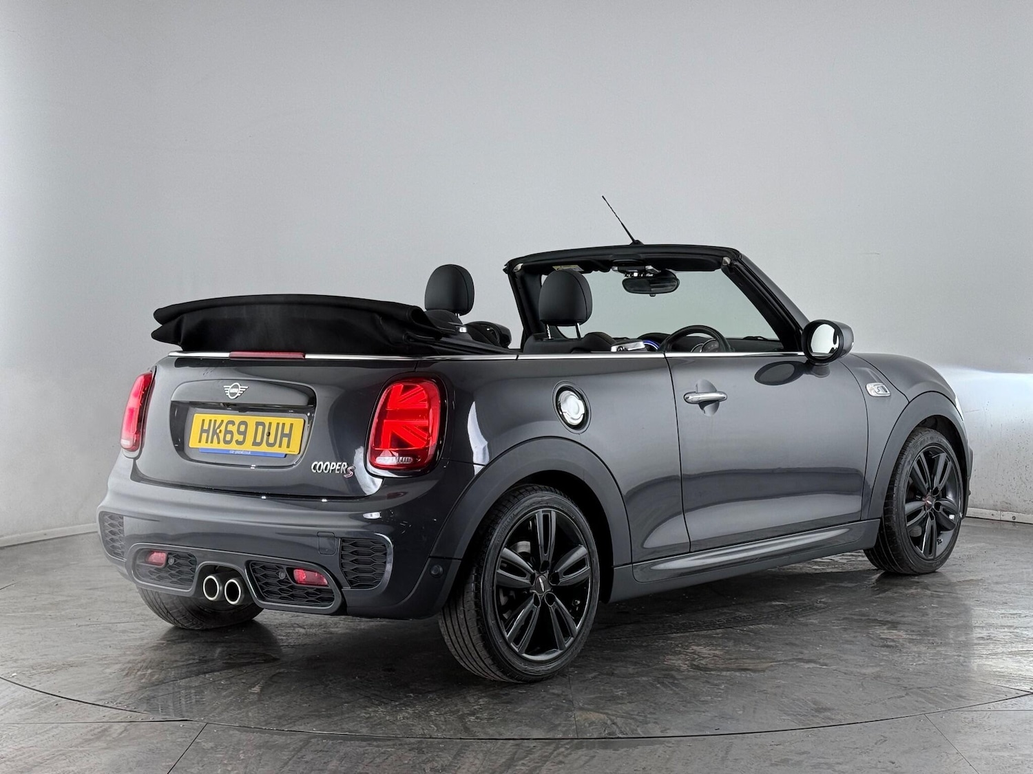 Used MINI Convertible 2019 for sale - 77182771: Photo 4