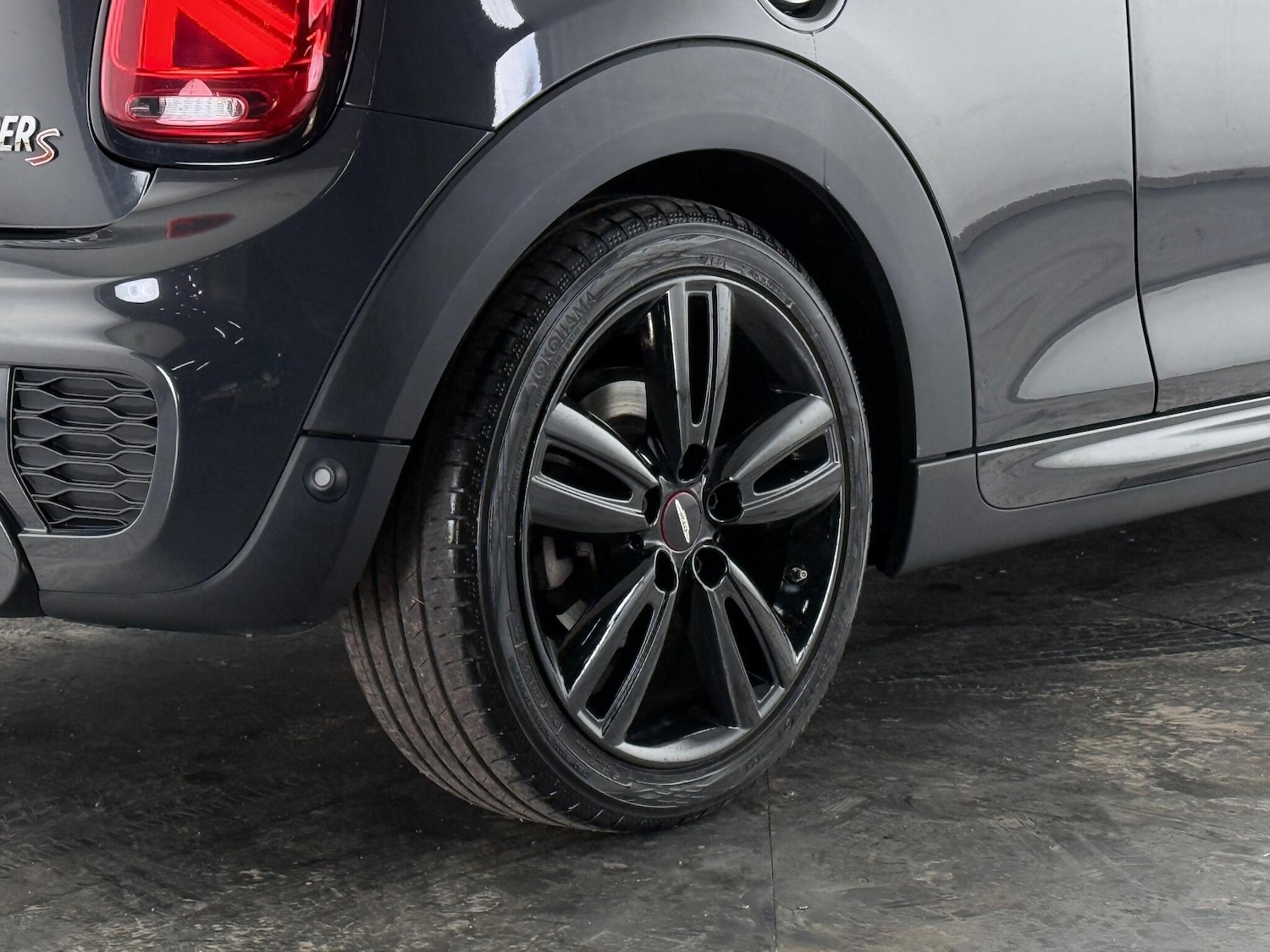 Used MINI Convertible 2019 for sale - 77182771: Photo 8