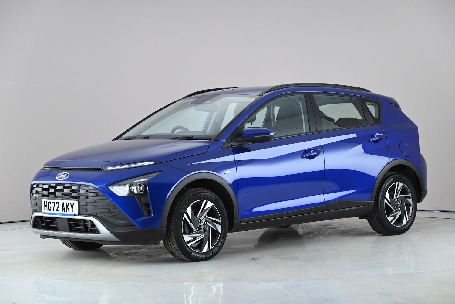 Used Hyundai BAYON 2023 for sale - 78197345: Photo 2