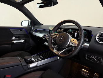 Used Mercedes-Benz GLB 2023 for sale - 79076357: Photo