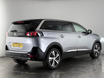 Used Peugeot 5008 2022 for sale - 77684450: Photo