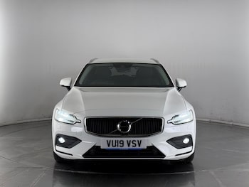 Used Volvo V60 2019 for sale - 76466822: Photo