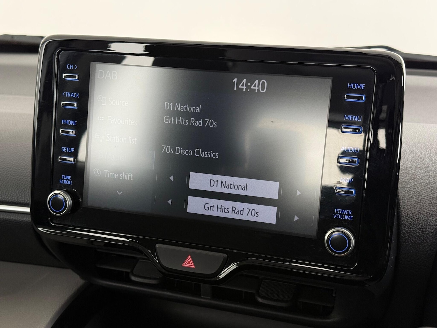 Used Toyota Yaris Cross 2022 for sale - 77260619: Photo 23